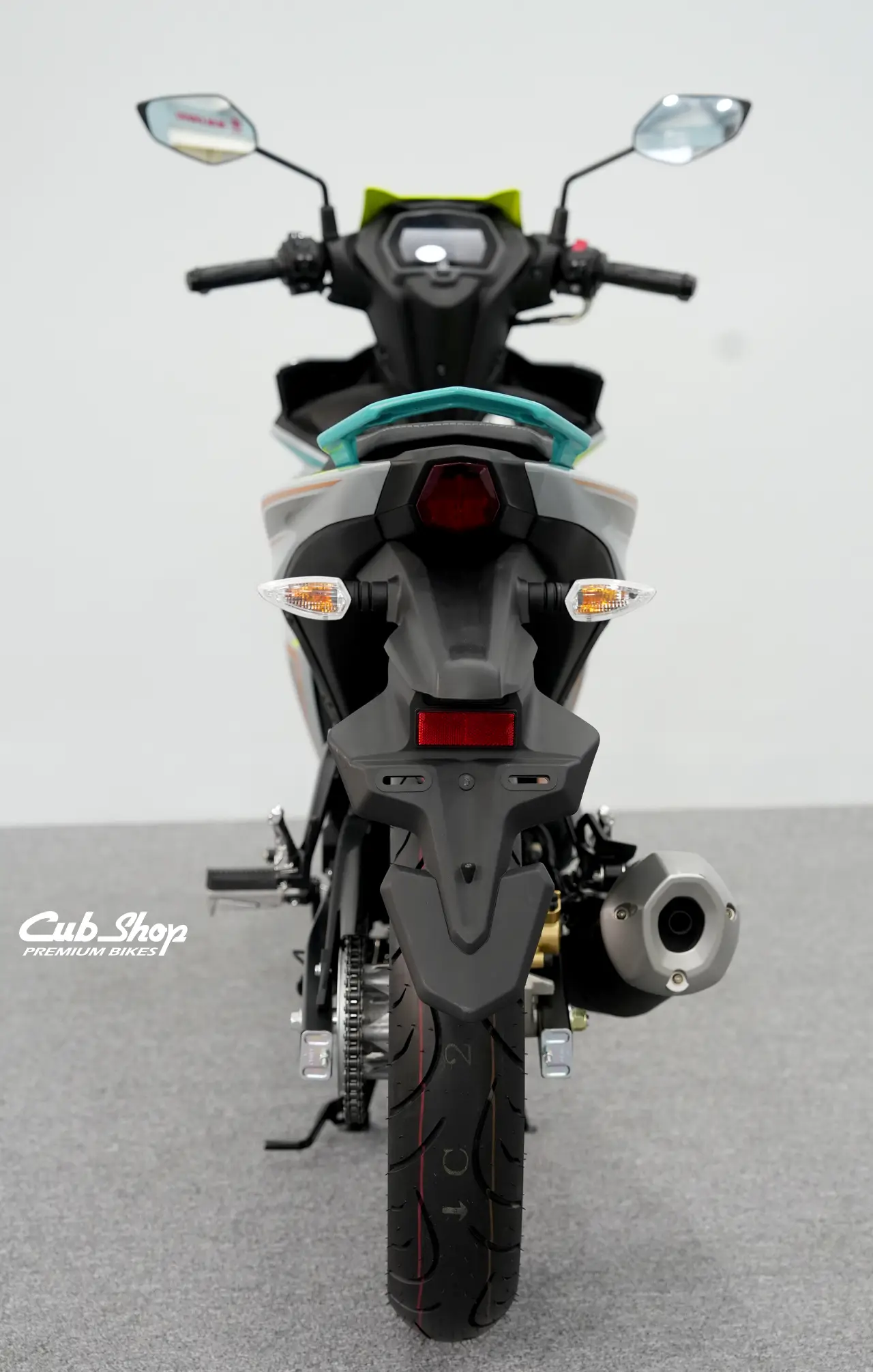 Giá xe Yamaha Y16ZR 6MRO Limited Edition Malaysia