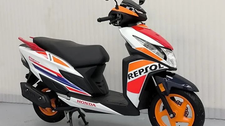 Honda Dio 125 Repsol Edition