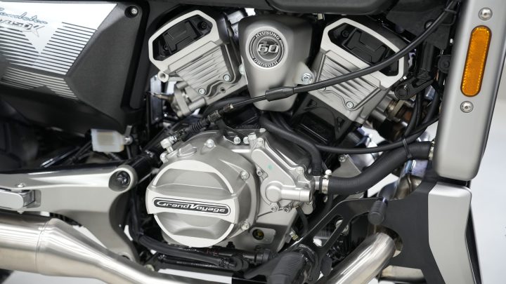 Hyosung GV350X