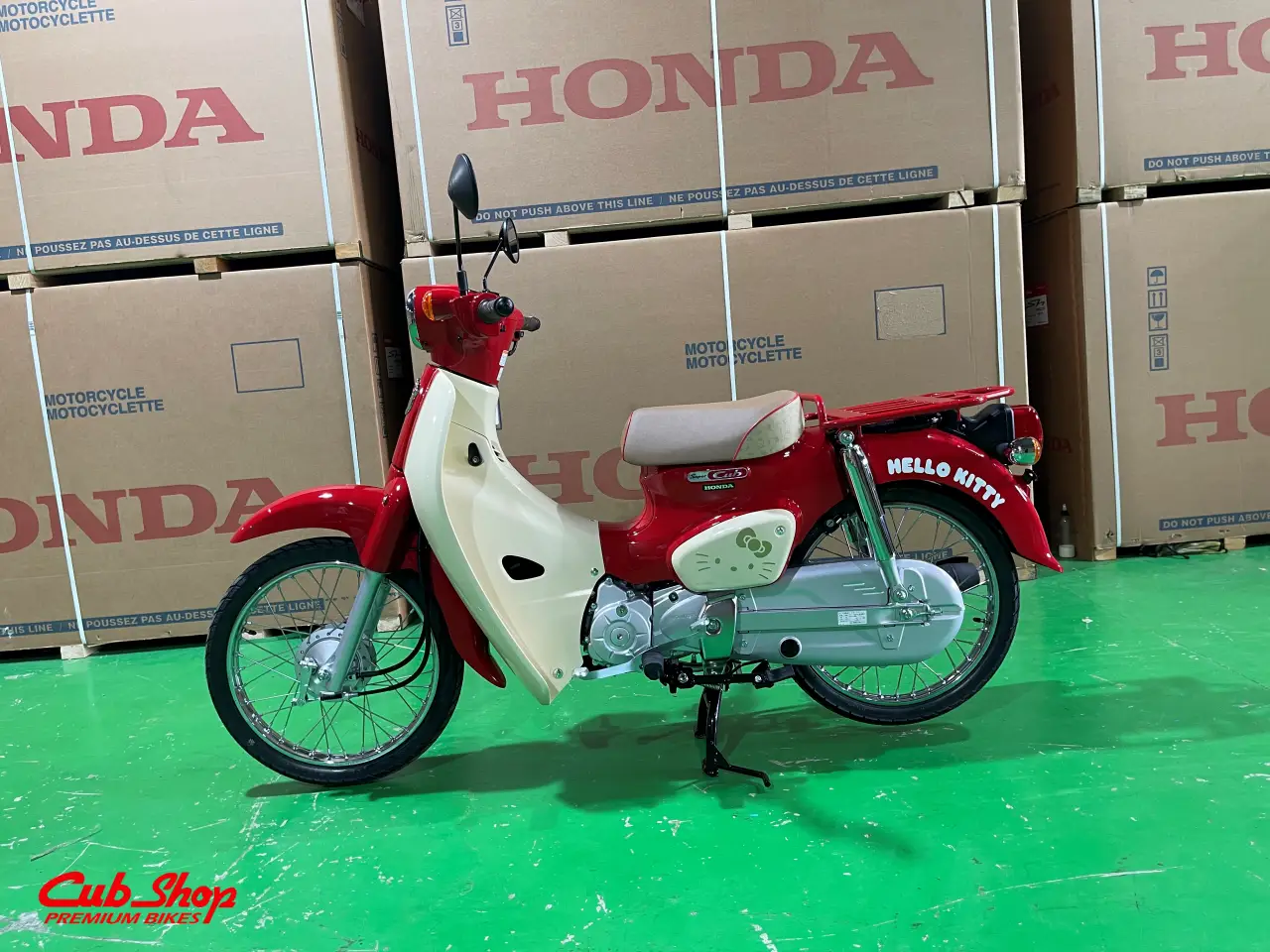Honda Hello Kitty 50 mới nhập khẩu về Cub Shop - Sự hợp tác biểu tượng và phong cách (100) Honda Hello Kitty 50 mới nhập khẩu về Cub Shop – Sự hợp tác biểu tượng và phong cách