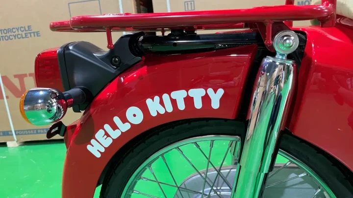 Honda Hello Kitty 50 mới nhập khẩu về Cub Shop – Sự hợp tác biểu tượng và phong cách