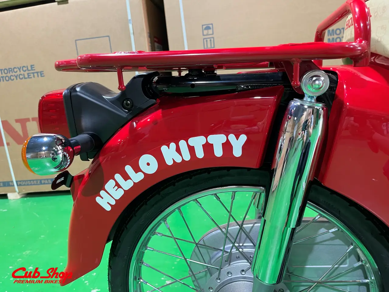 Honda Hello Kitty 50 mới nhập khẩu về Cub Shop - Sự hợp tác biểu tượng và phong cách (79) Honda Hello Kitty 50 mới nhập khẩu về Cub Shop – Sự hợp tác biểu tượng và phong cách