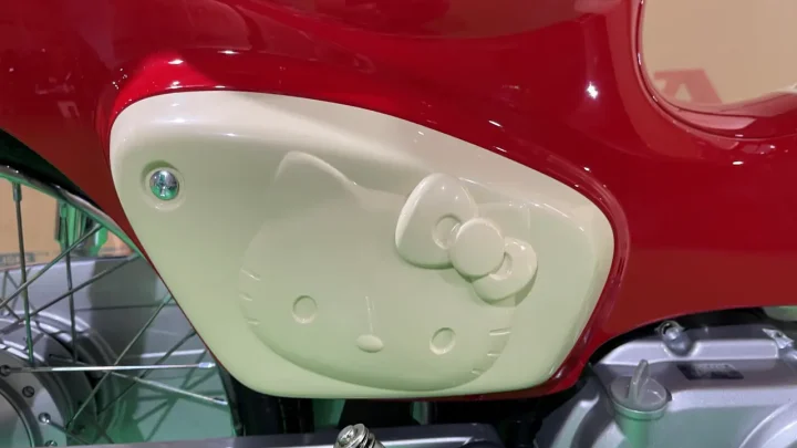 Honda Hello Kitty 50 mới nhập khẩu về Cub Shop – Sự hợp tác biểu tượng và phong cách