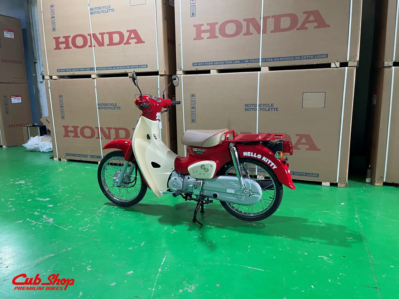 Honda Hello Kitty 50 mới nhập khẩu về Cub Shop - Sự hợp tác biểu tượng và phong cách (97) Honda Hello Kitty 50 mới nhập khẩu về Cub Shop – Sự hợp tác biểu tượng và phong cách