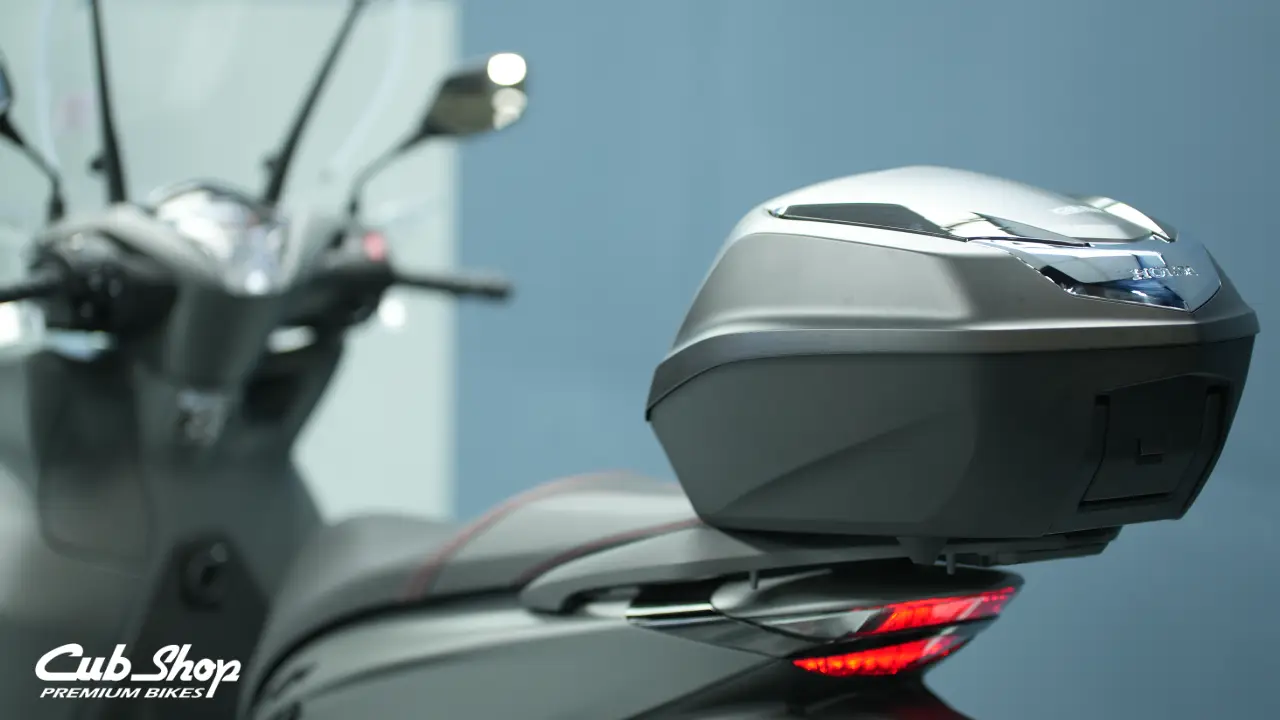 Honda SH 350i – Nhập khẩu Ý