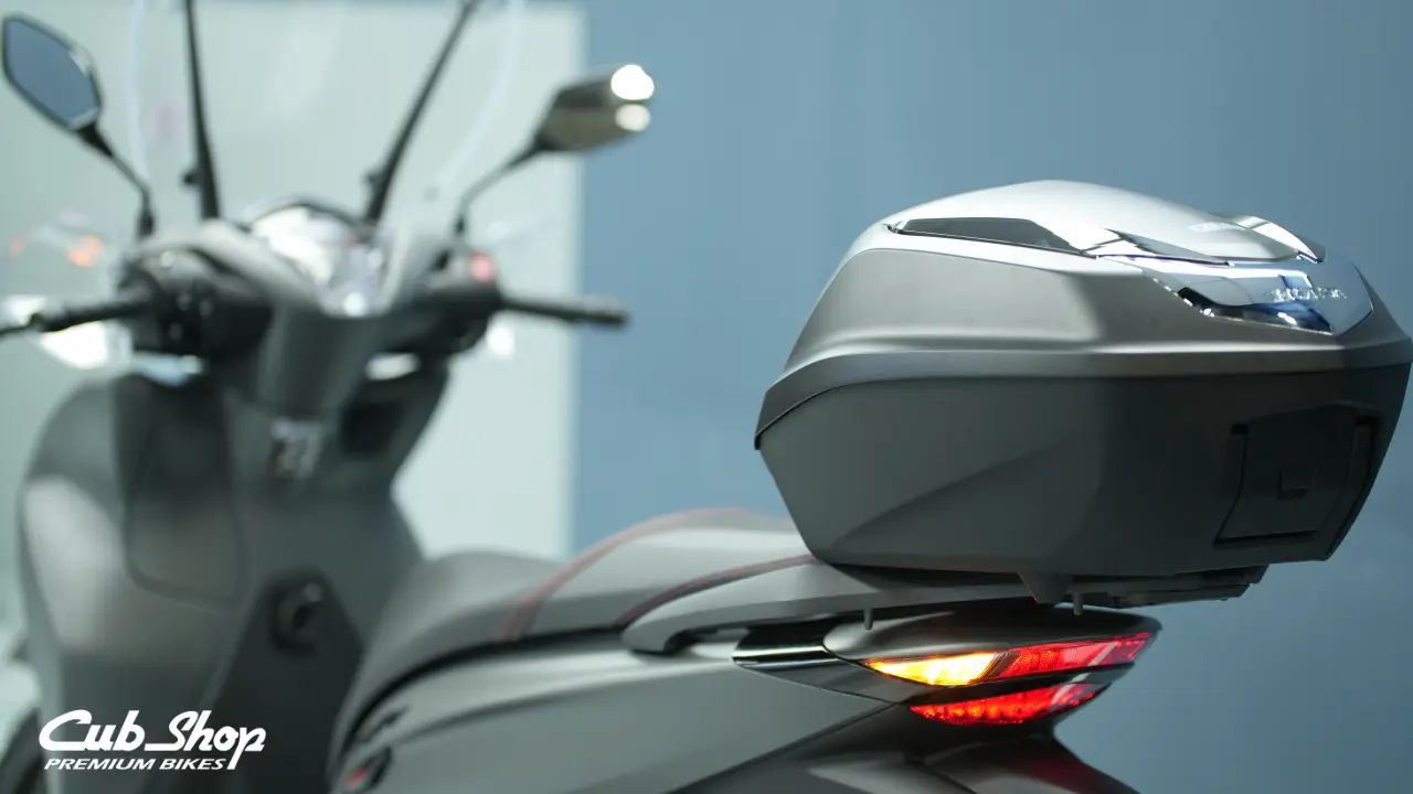 Honda SH 350i – Nhập khẩu Ý