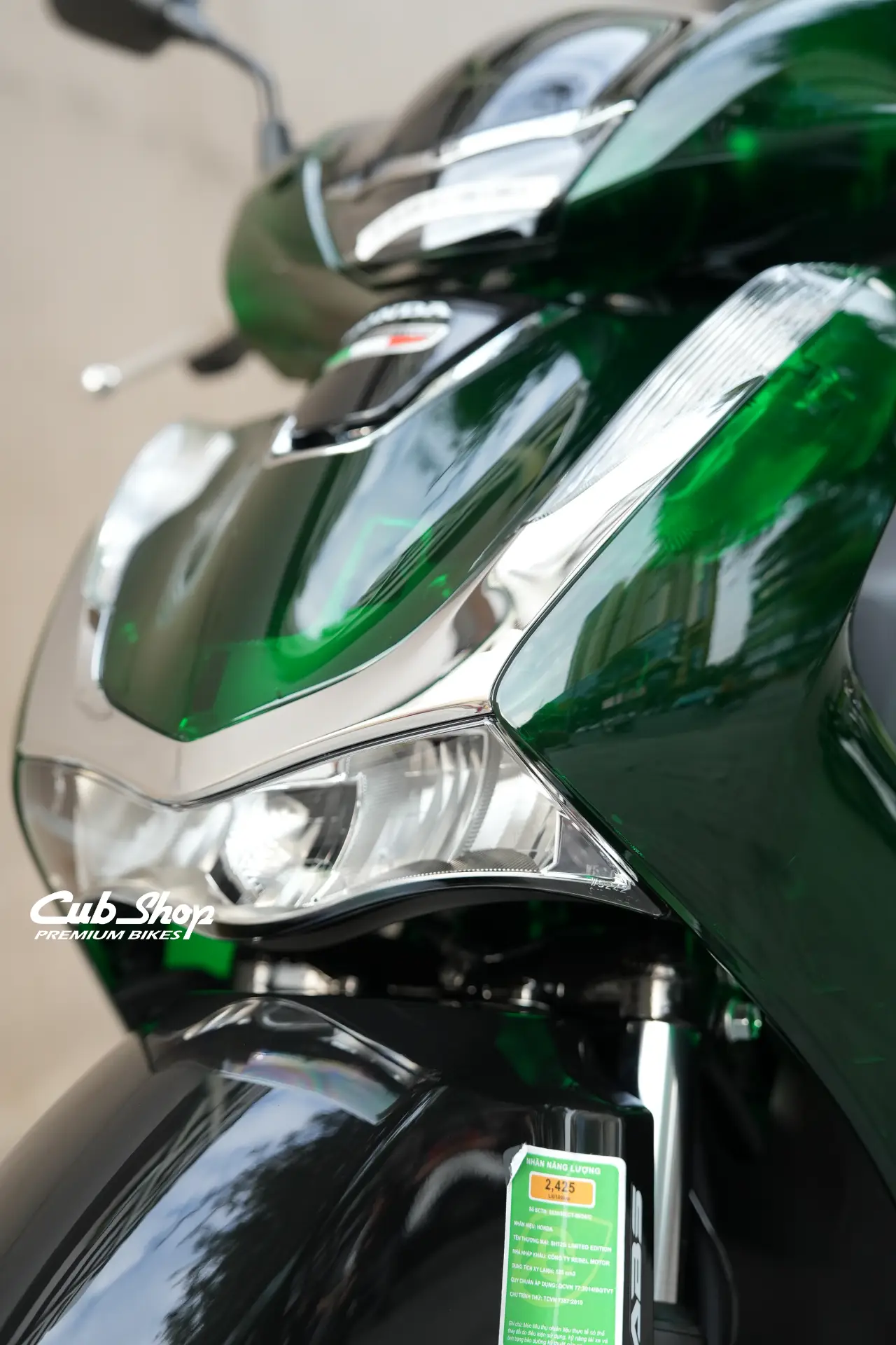 Honda SH Ý Limited Edition đang là tâm điểm của giới chơi xe