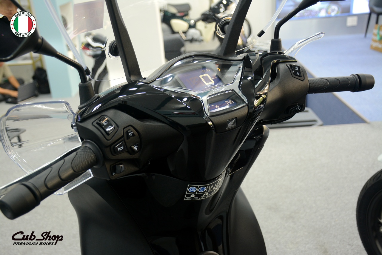 Honda SH150i Sport Edition nhập Ý