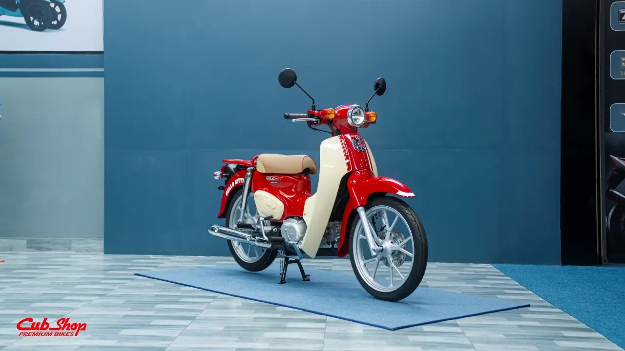 Honda Super Cub 110 – Hello Kitty