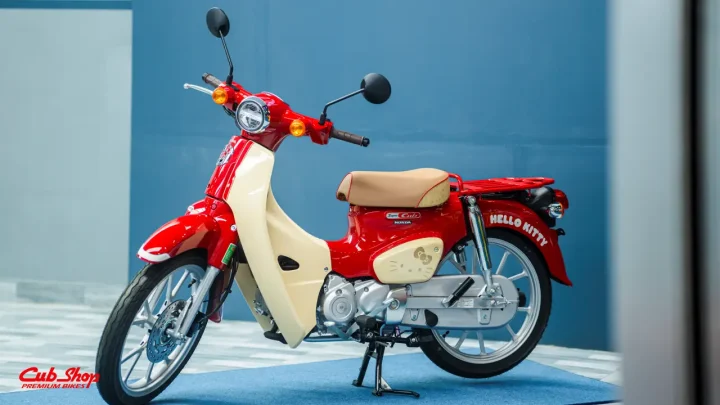 Honda Super Cub 110 – Hello Kitty