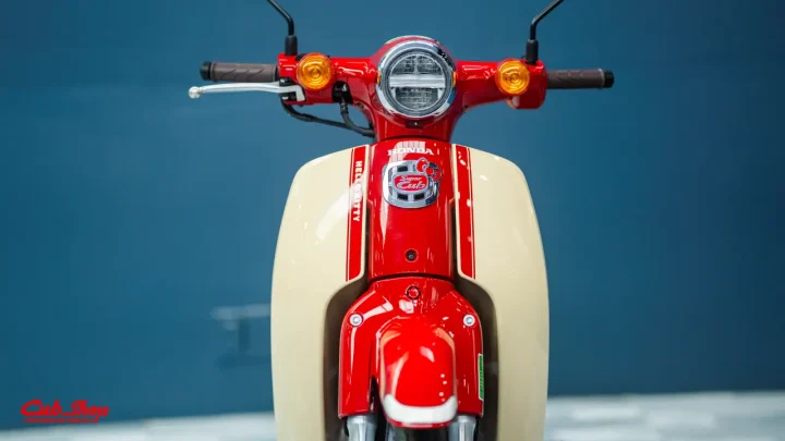 Honda Super Cub 110 – Hello Kitty
