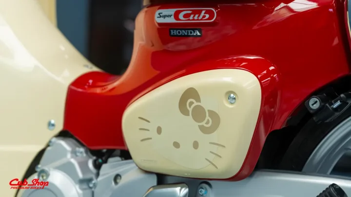 Honda Super Cub 110 – Hello Kitty