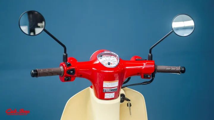 Honda Super Cub 110 – Hello Kitty