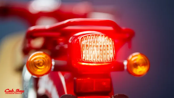 Honda Super Cub 110 – Hello Kitty