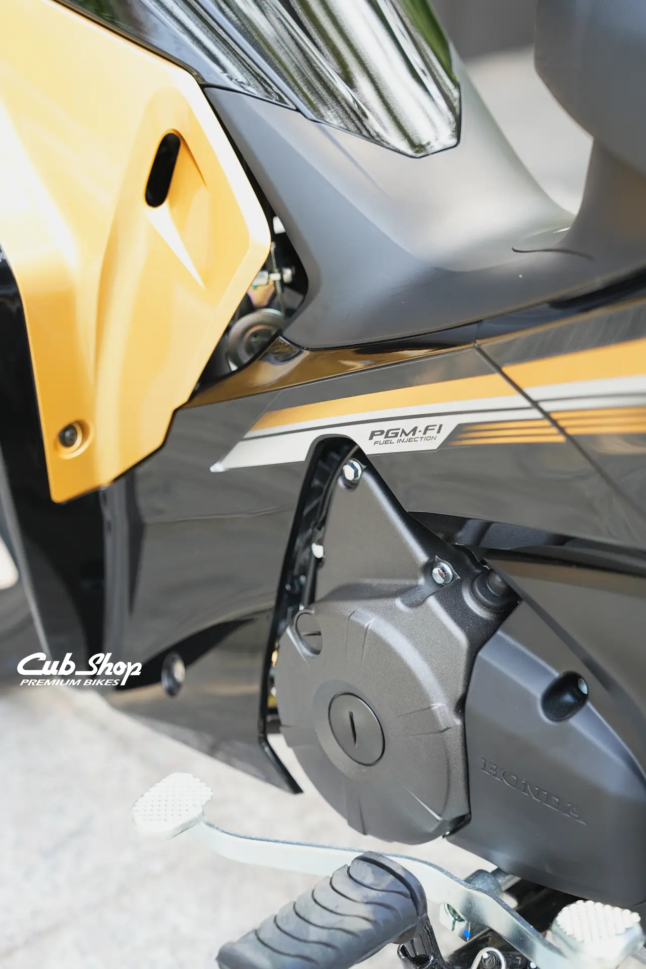 Honda Wave 125i nhập khẩu Malaysia