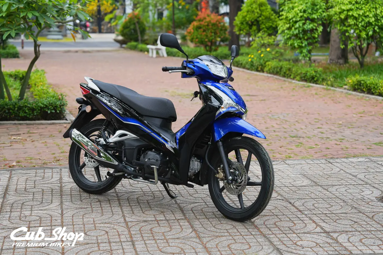 Honda Wave 125i nhập khẩu Malaysia
