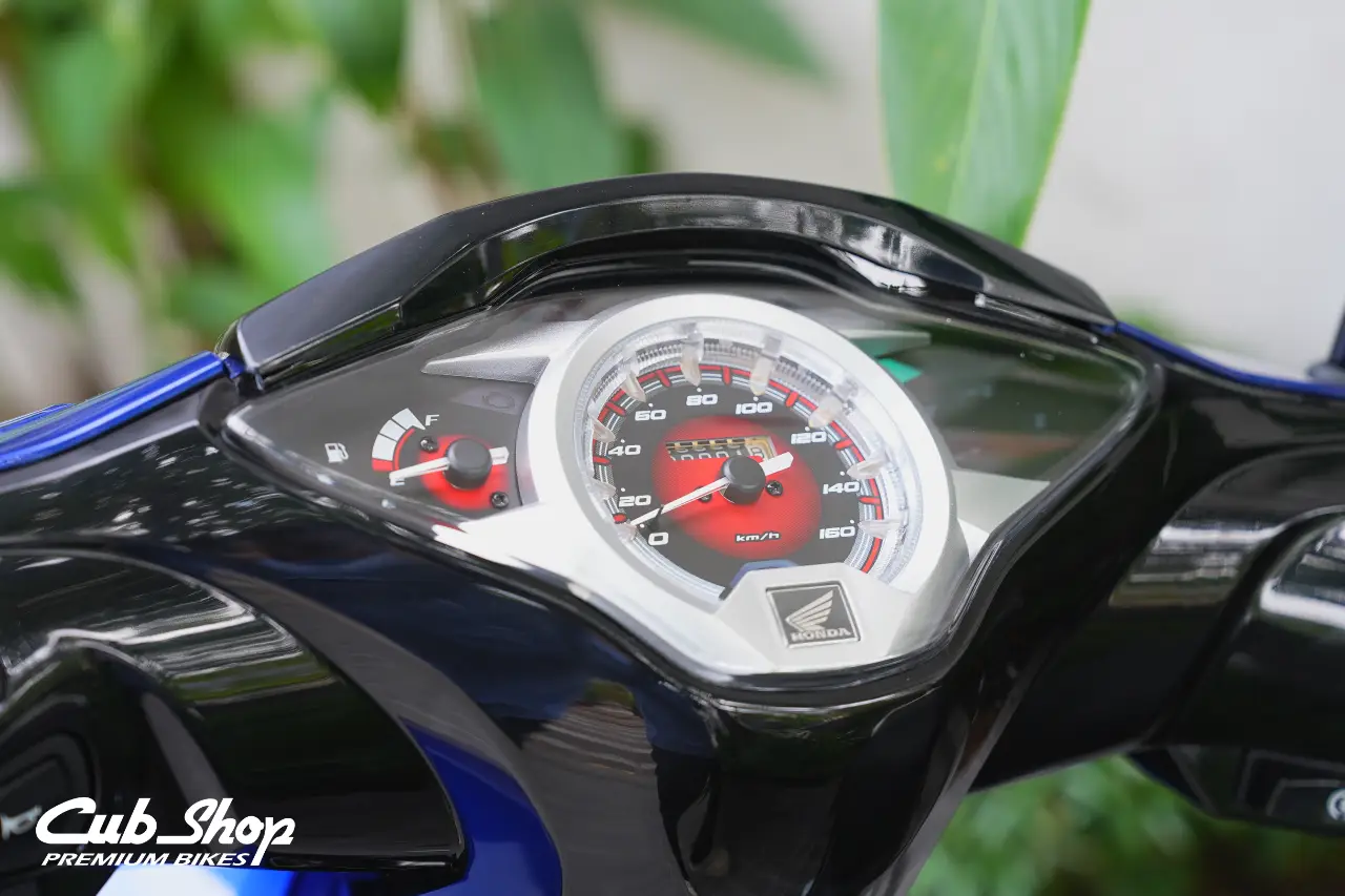 Honda Wave 125i nhập khẩu Malaysia
