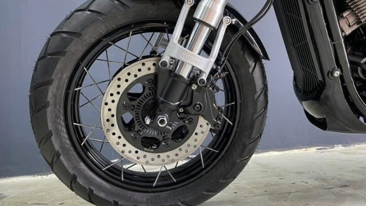Hyosung GV300S EVO