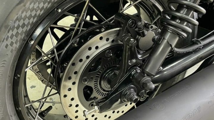 Hyosung GV300S EVO