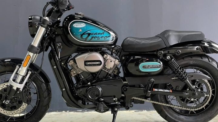 Hyosung GV300S EVO