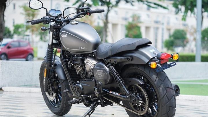 Hyosung GV300S