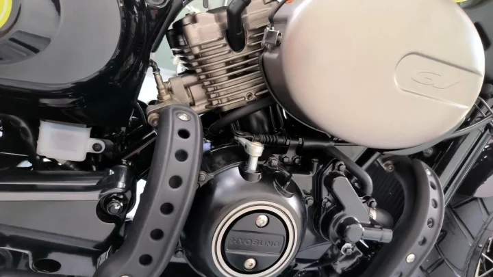Hyosung GV300s Evo Supreme