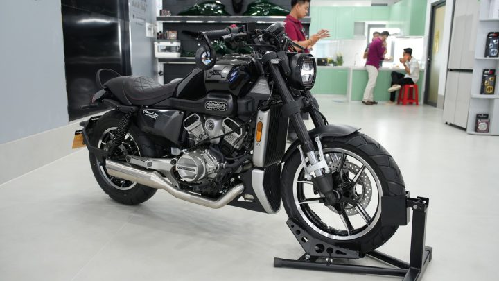 Hyosung GV350X