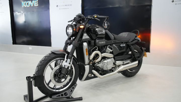 Hyosung GV350X