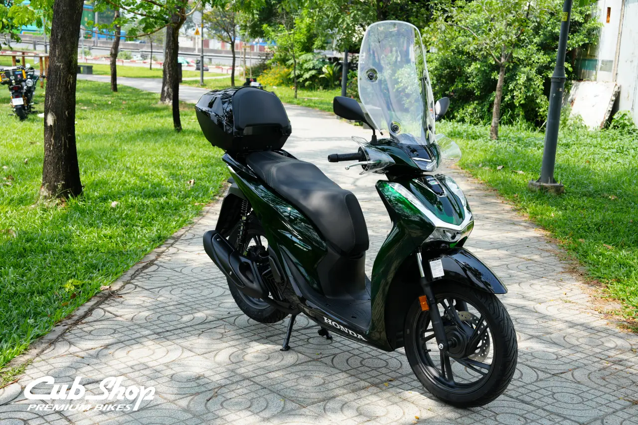 Mua xe Honda SH Ý Vetro – phải có 3 món phụ kiện này kèm theo cho sức khỏe của bạn