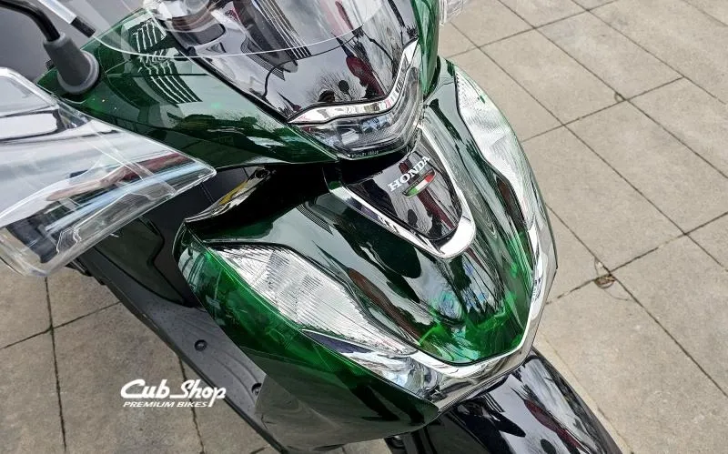 SH150i Vetro 2024