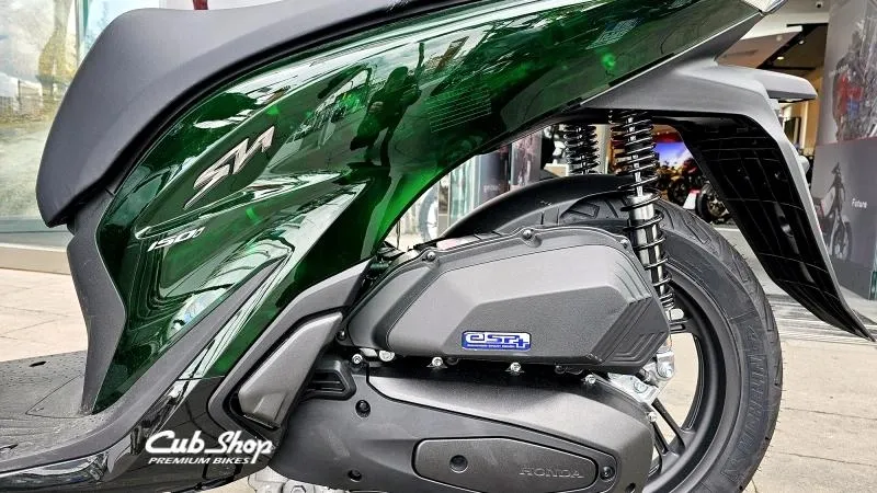 SH150i Vetro 2024