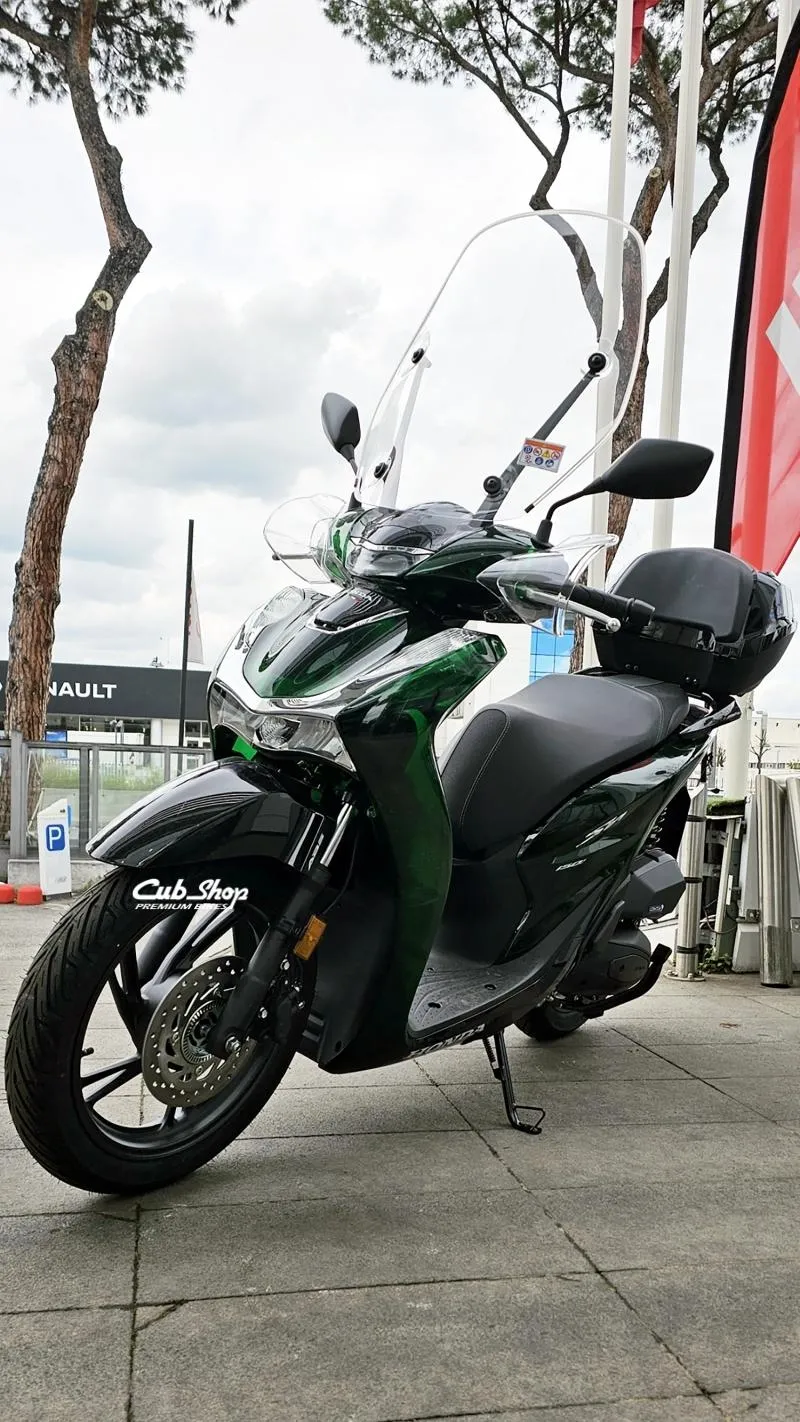 SH150i Vetro 2024