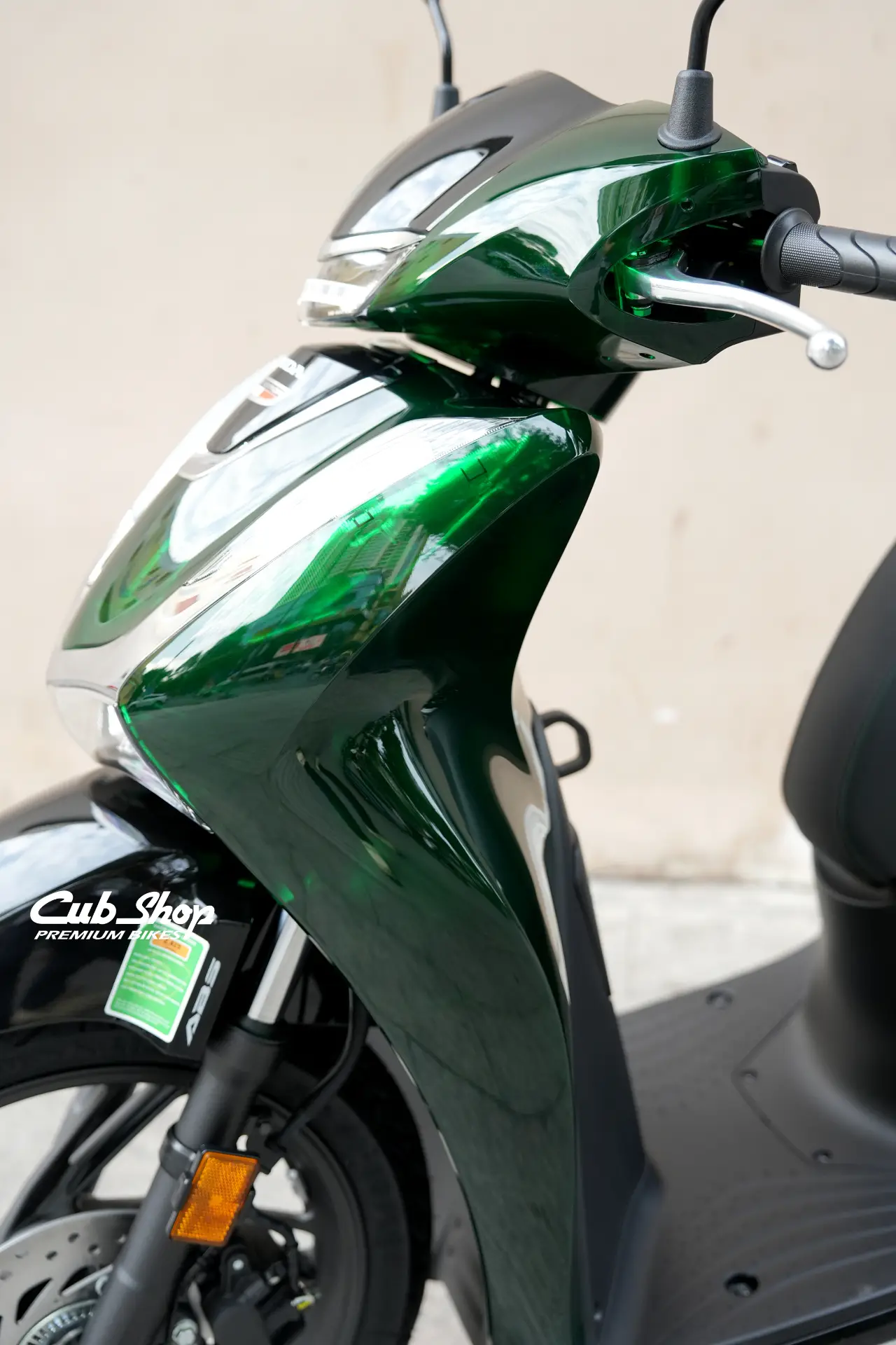 Tại sao bạn nên mua ngay Honda SH Ý Vetro 125i?
