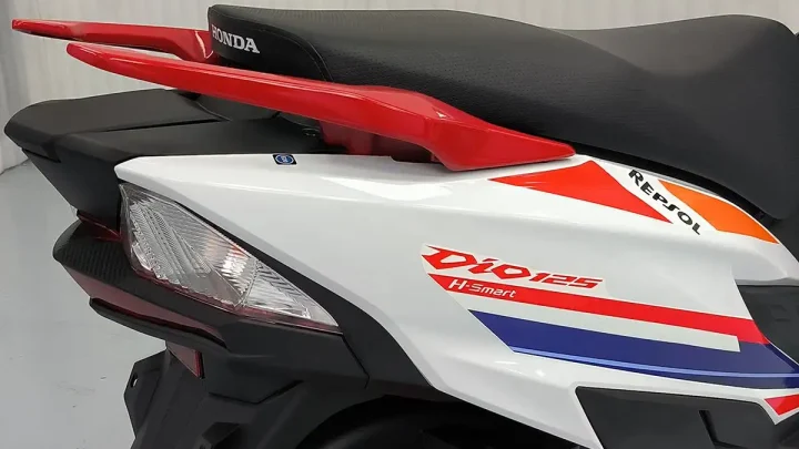 Honda Dio 125 Repsol Edition