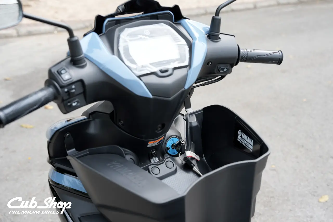 Yamaha 135LC Fi SE nhập Malaysia