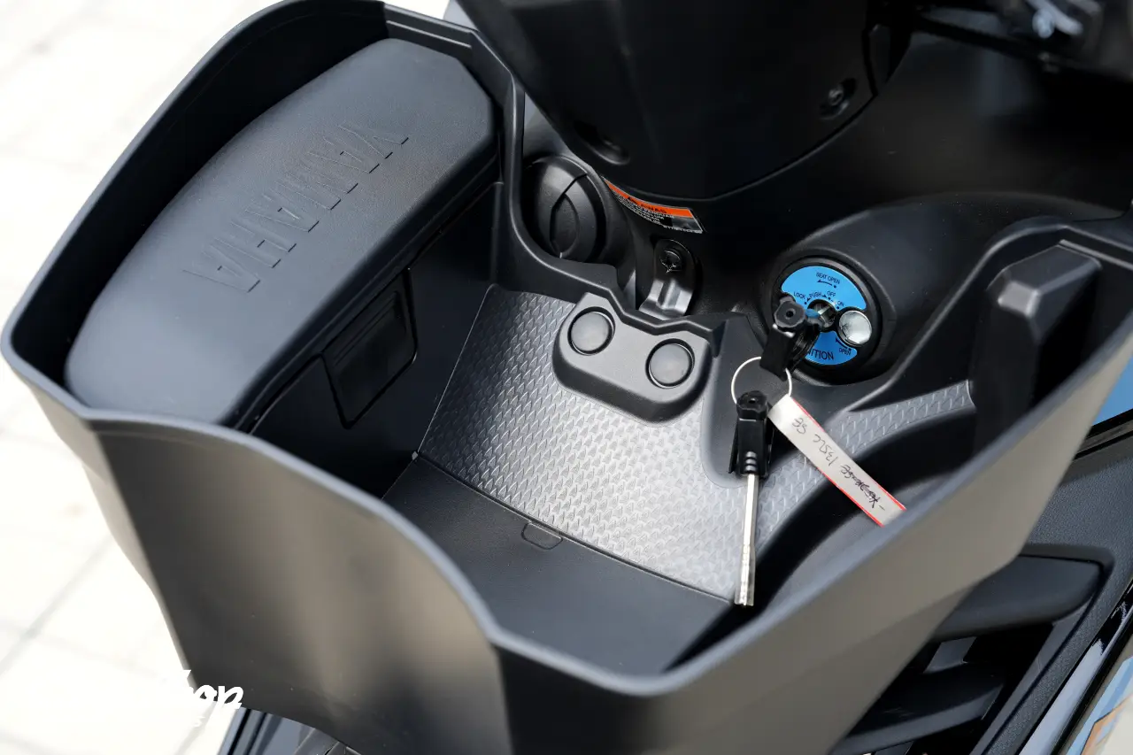 Yamaha 135LC Fi SE nhập Malaysia