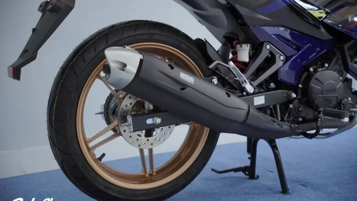 Yamaha Y15ZR SE