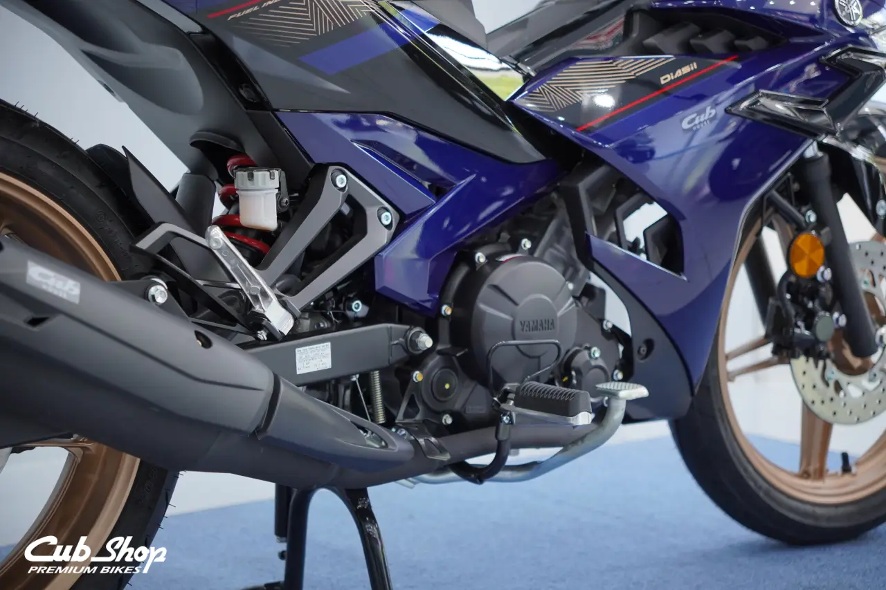 Yamaha Y15ZR SE