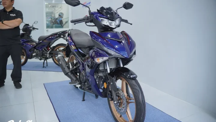 Yamaha Y15ZR SE
