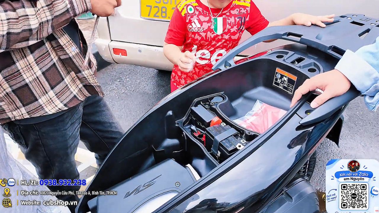 Bán Honda SH150i Italy 2026 cho anh chủ tiệm rau giữa chợ Nguyễn Tri Phương