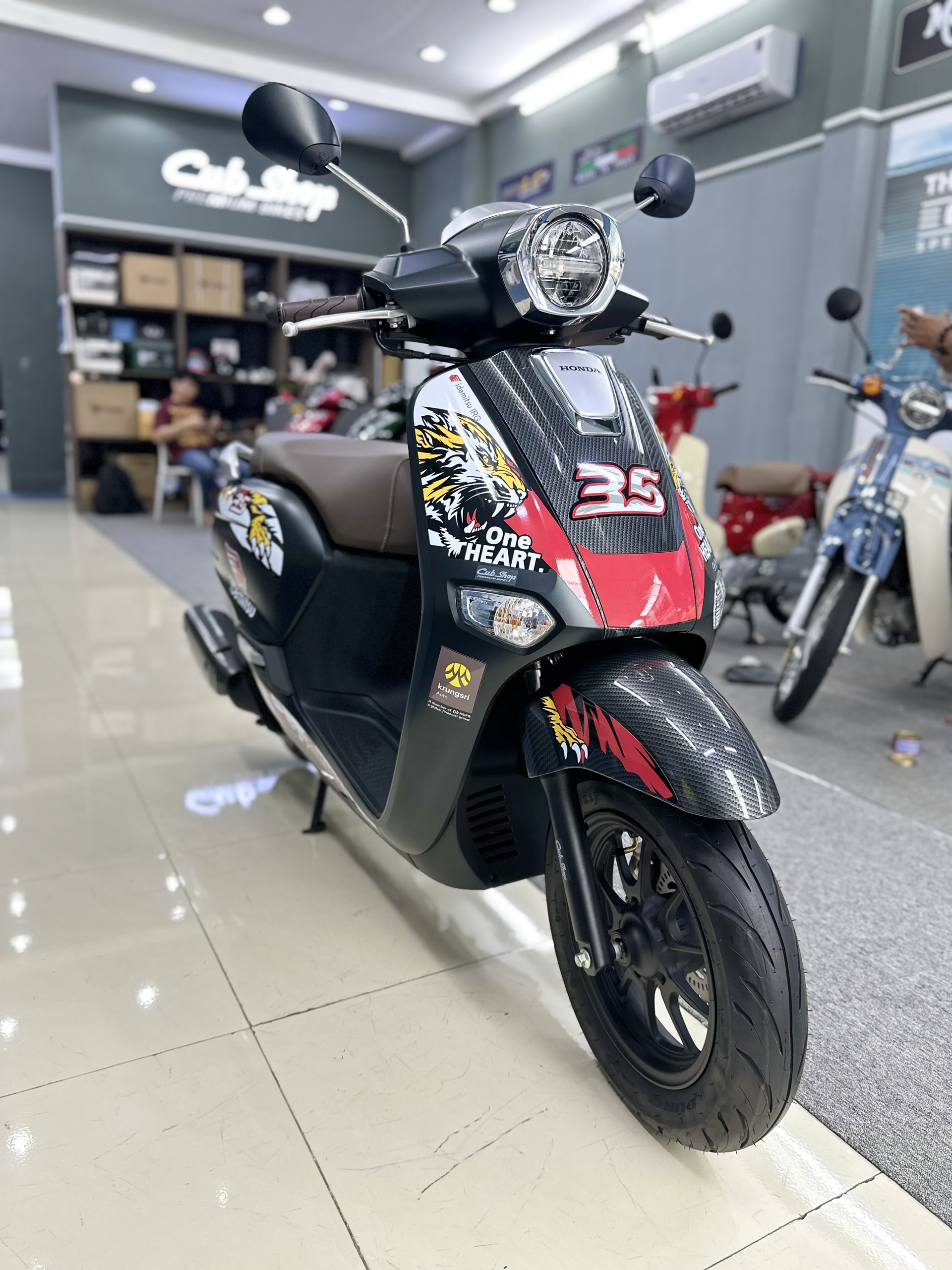 Honda giorno sc35