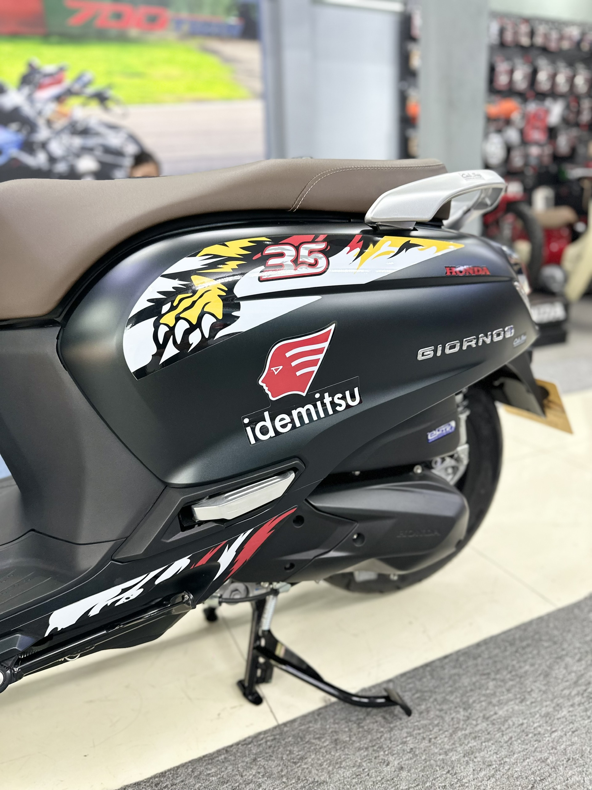 Honda giorno sc35