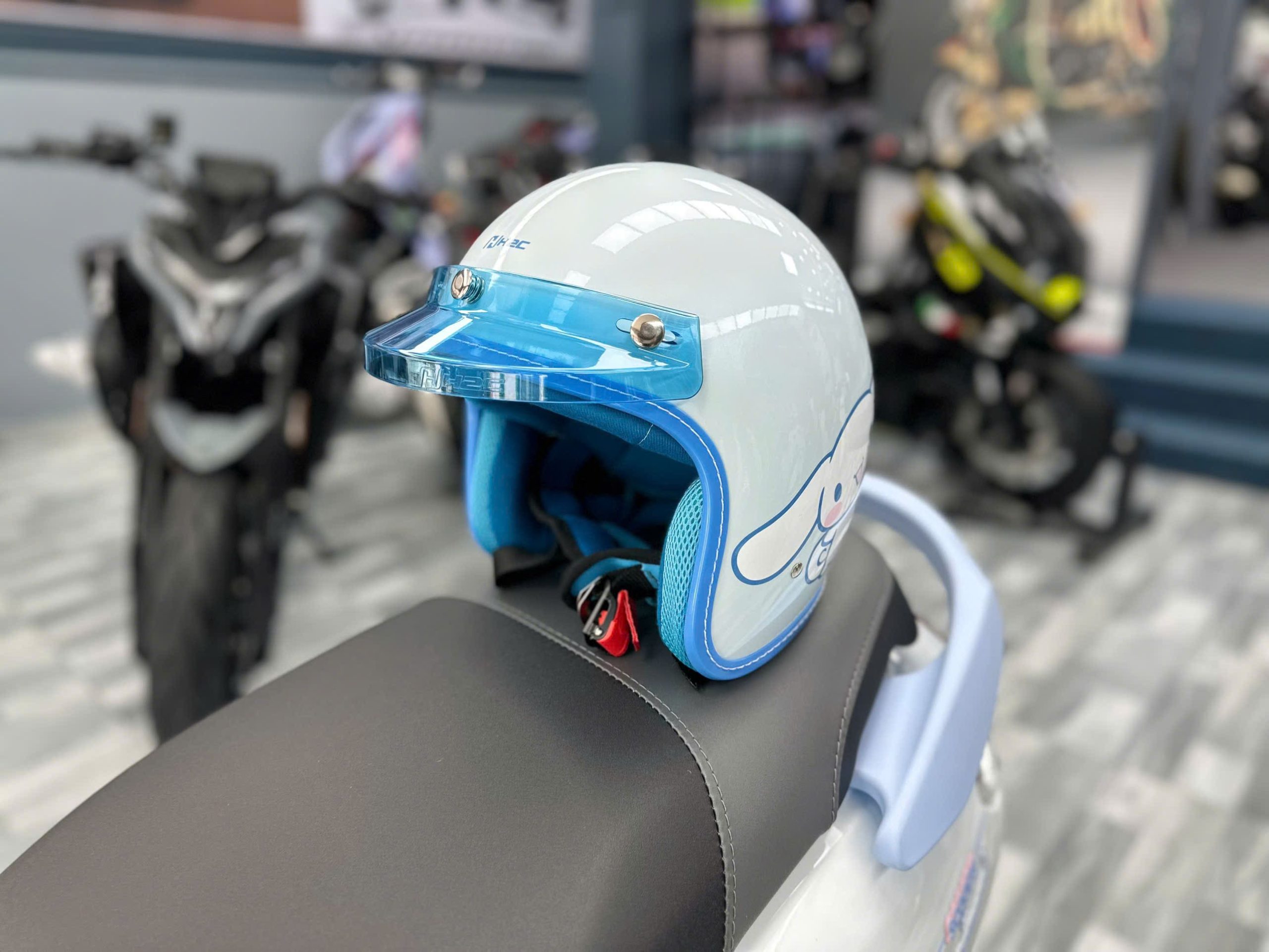 honda scoopy cinnamoroll