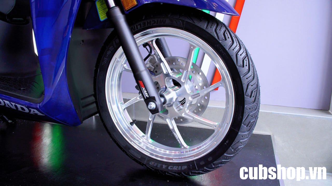 Honda SH150i Italy Super Vetro 2 in 1, giới hạn 200 xe