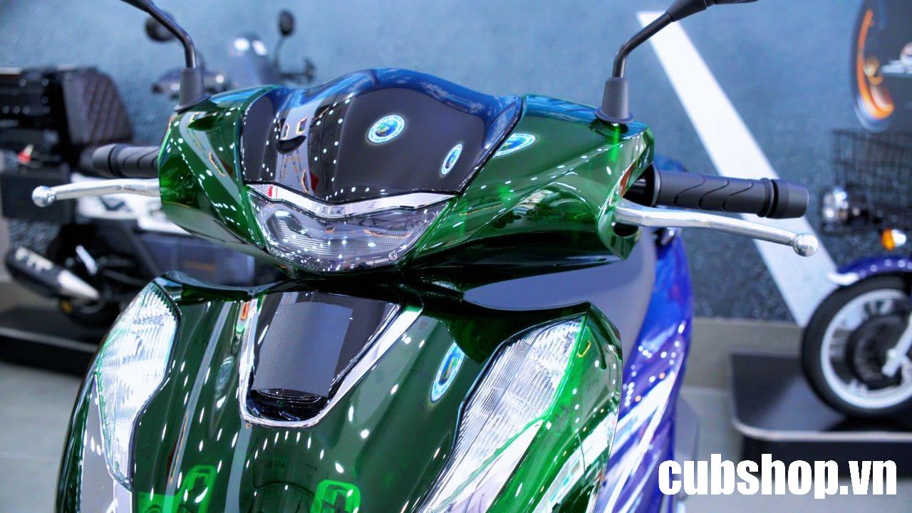 honda-sh-y-vetro-limited-2in1 (6) Honda SH150i Italy Super Vetro 2 in 1, giới hạn 200 xe