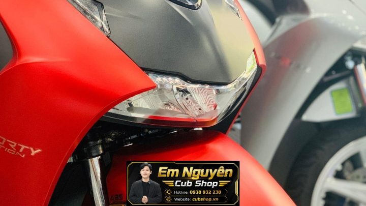 Honda SH150i Italy Sporty Edition đỏ nhám