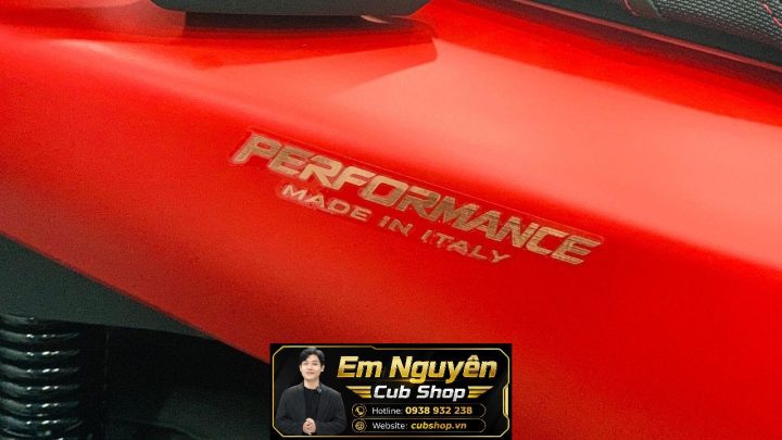 Honda SH150i Italy Sporty Edition đỏ nhám