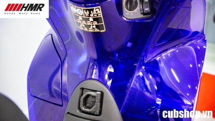 Honda SH150I Vetro Blue Honda Roma