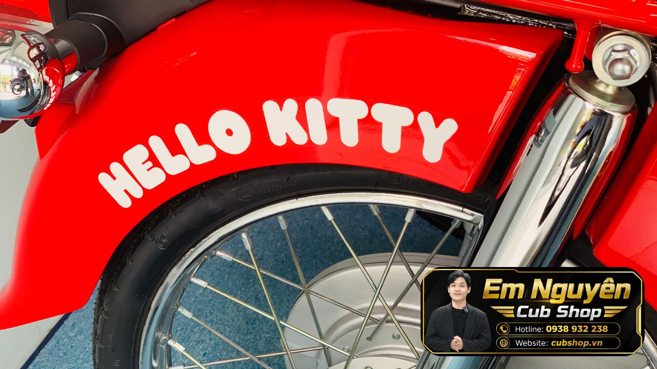 Honda Super Cub Hello Kitty 50cc & 110cc: Bộ đôi xe Nhật đặc biệt