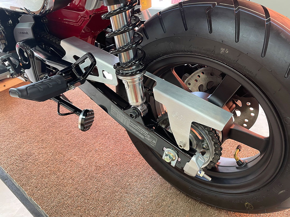 hop-xich-Dax-9 Carte Che Sên Honda Dax 125 hiệu Gcraft Chính Hãng